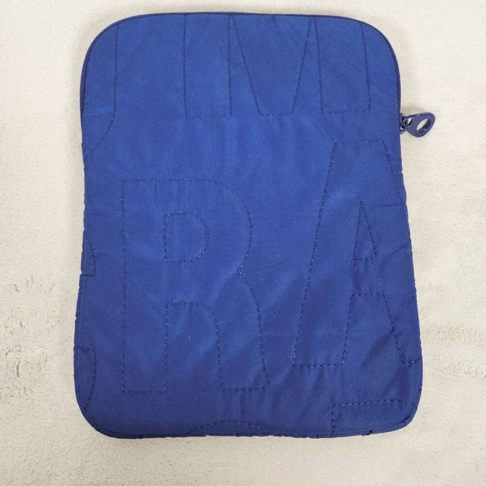 Marc By Marc Jacobs Case Bag Blue Fits 9 inch Tablet Metal Logo Zipper Padded